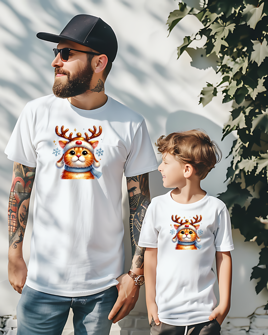 Cute Cat with Reindeer hat T-Shirt